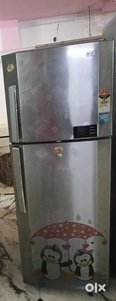 LG Freege 320 liter  5 star