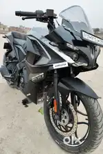 RS 200 bs6 dual Abs disc first onwer brand new condition 2024 model