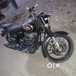 Brand new condition drive in 2500 km only with company record