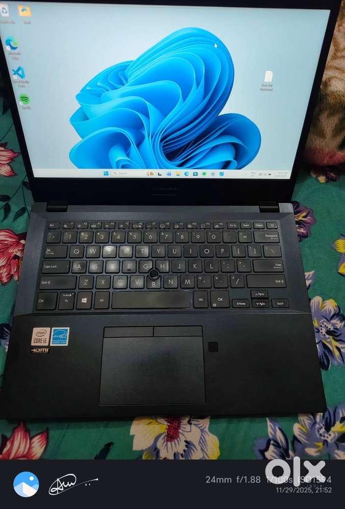 Asus Expertbook 2023 model