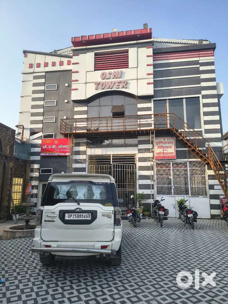 On road location  large space for gym / resturant