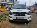 Mahindra Scorpio S8, 2015, Diesel
