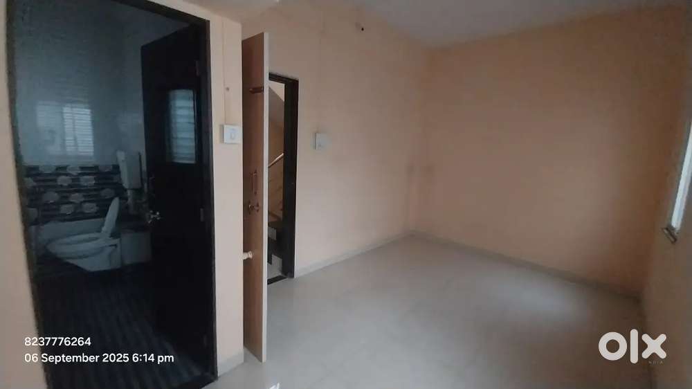 2Bhk Flat In Kalanagar Near Zudio Brokerage Visit Fee Applicable