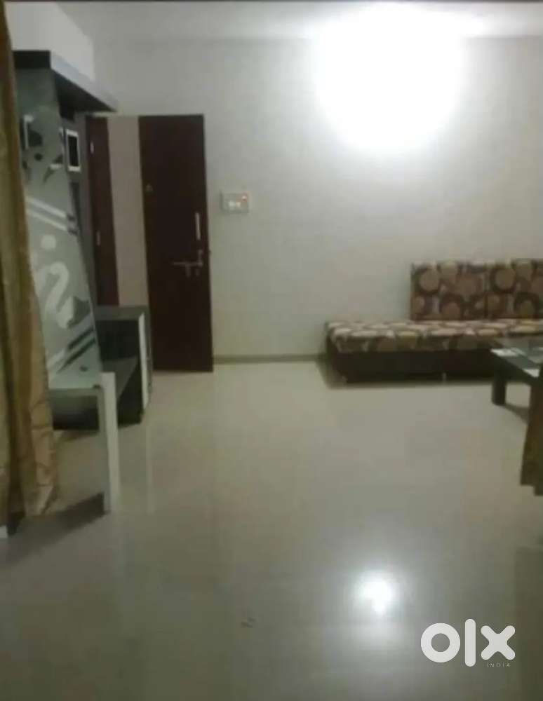 2BHK Fully Furnished Flat on 4th floor out of 5th.