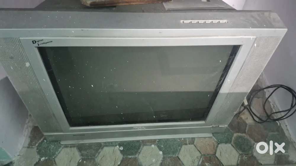 TCL tv old Virgin