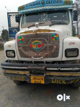 Tata dumper 2011 model for sale . Beripadav gate Gola registration. The truck is in good condition a...