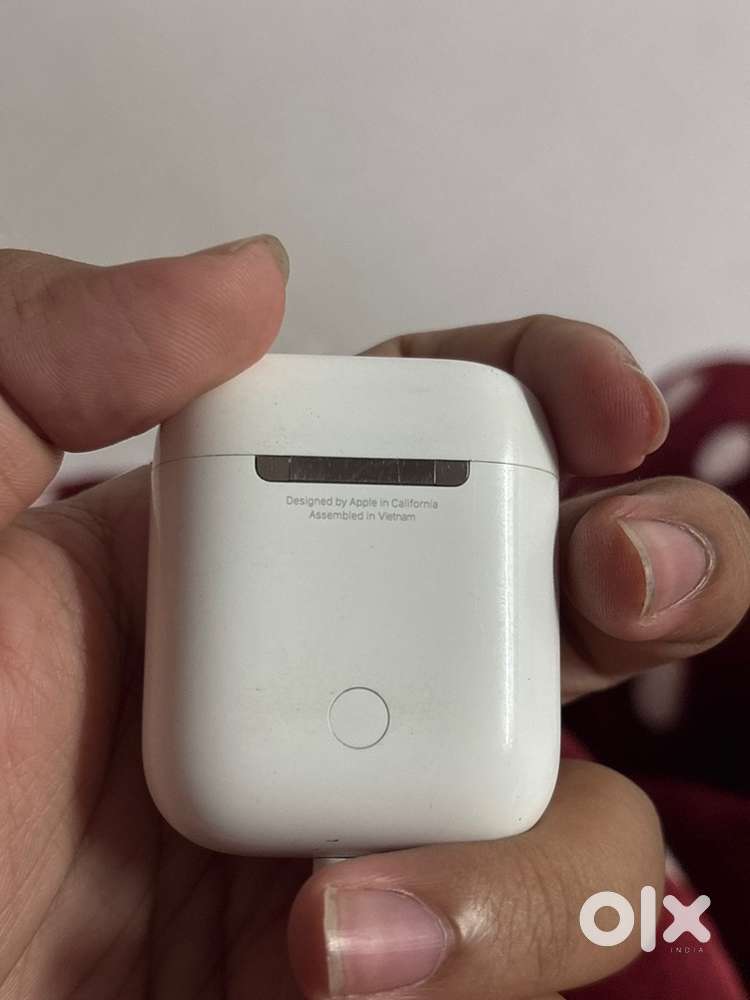 Apple airpod 1st generation