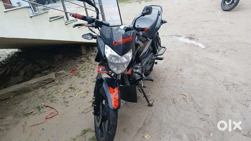 Bajaj pulsar 135 ls