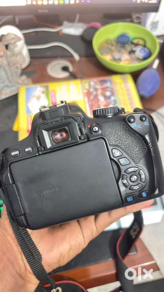 Canon t41 camera body and 50mm lens