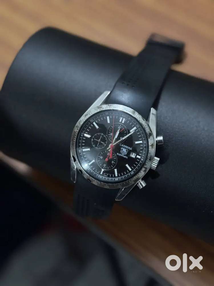 TAG Heuer Carrera Swiss Made watch  OG Rubber Strap  Great Condition