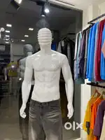 Mannequins & clothing store hangers for sale