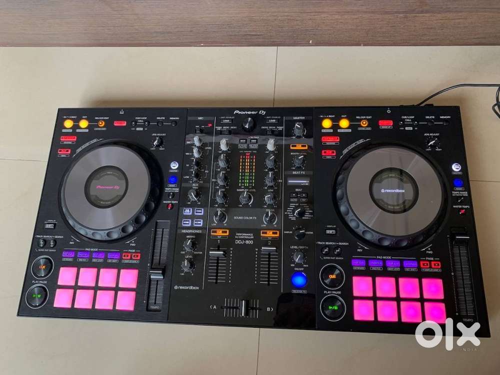 Pioneer DDJ-800 – Pro-Level Feel, Beginner-Friendly Price (₹75K)