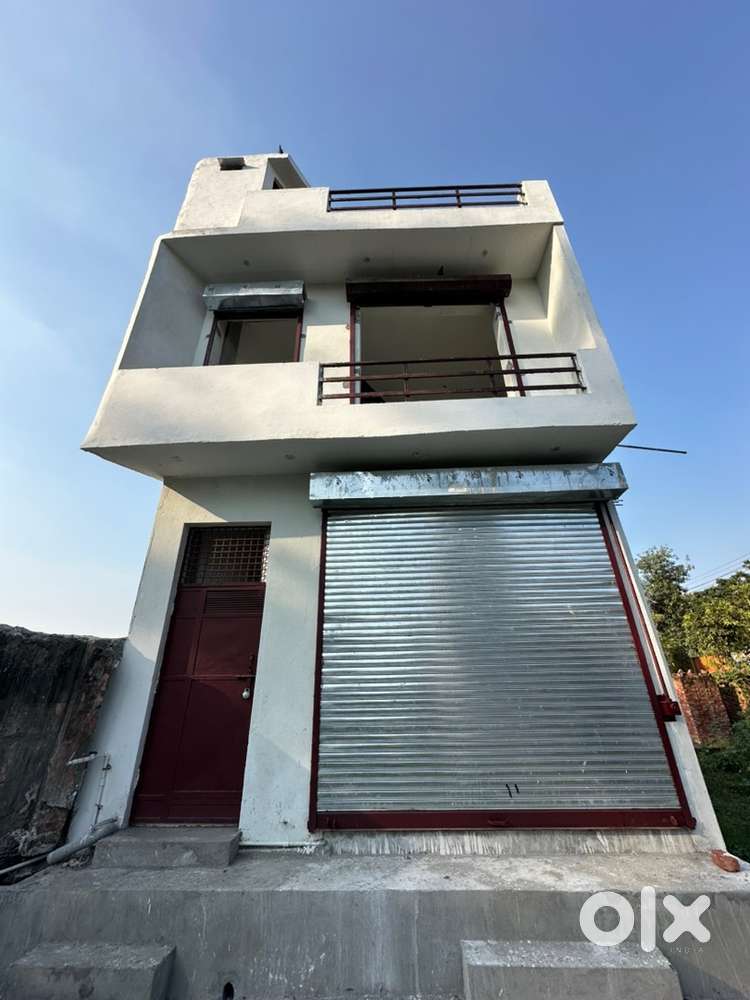 Godown + office with Toilet and bathroom 24/7 water supply