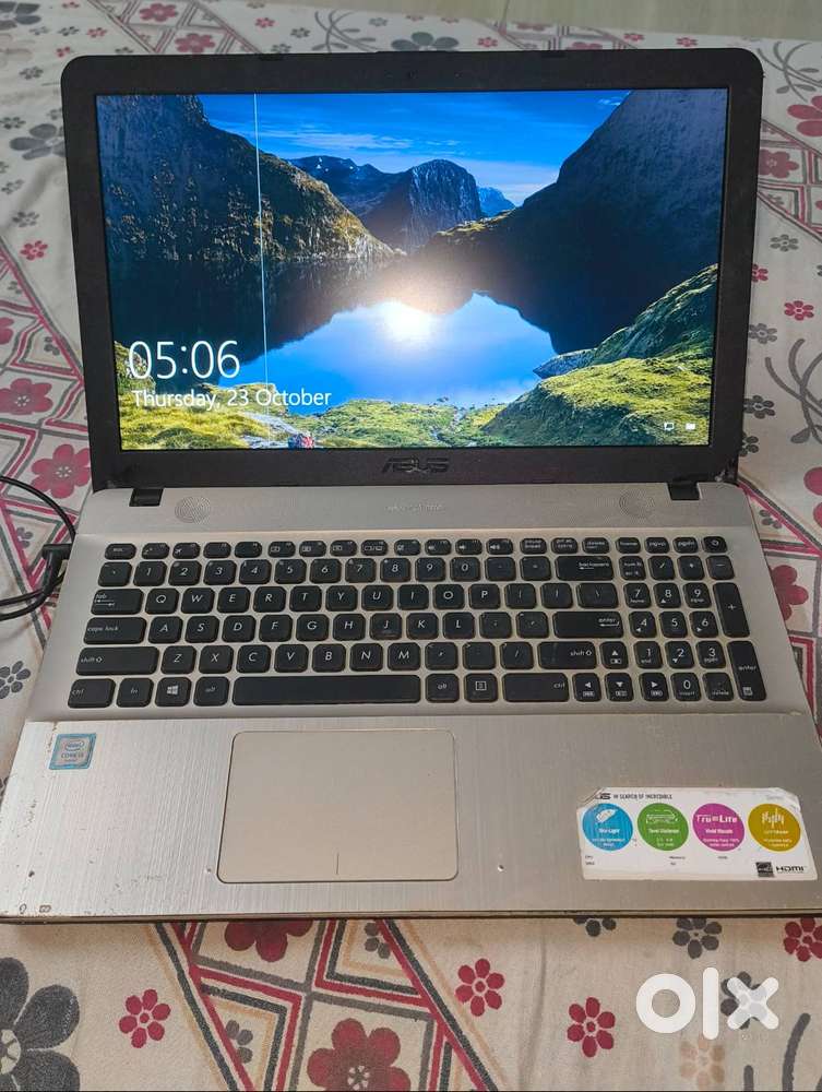 ASUS Laptop X541U
