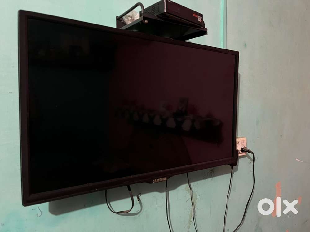 Samsung LED 32 inch good condition sale