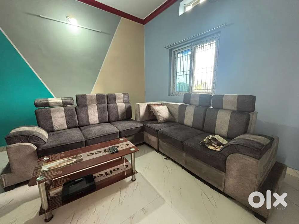 6 seater L-shaped Sofa