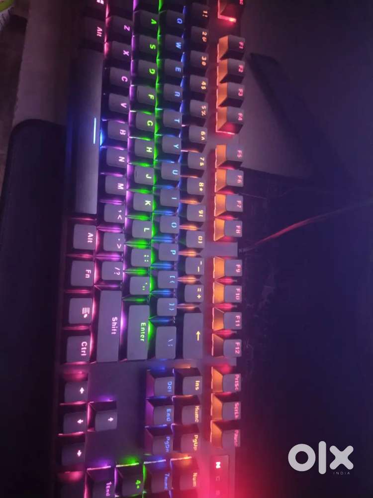 Full set-up pc 200+fps free fire , fubg, God off war , and 150+ fps in