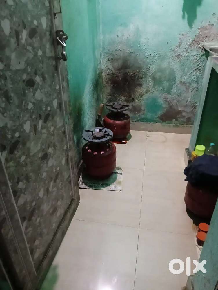 Required female roommates