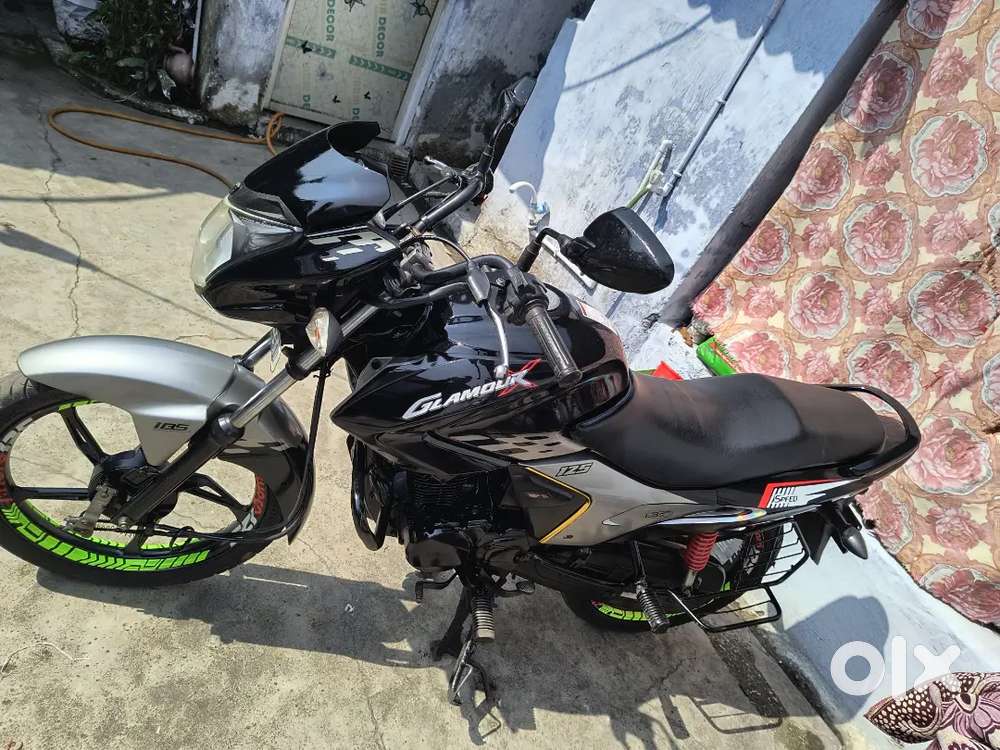 Four wheeler lena hai