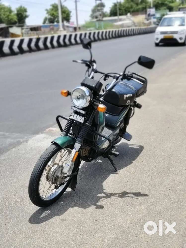 URGENT SALE XL 100.SHOWROOM CONDITION