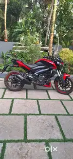 Dominar 250