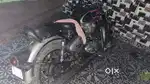 Royal Enfield 350 (D L NUMBER HH)