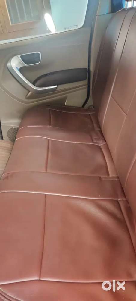Mahindra TUV 300 2015 Diesel 142000 Km Driven