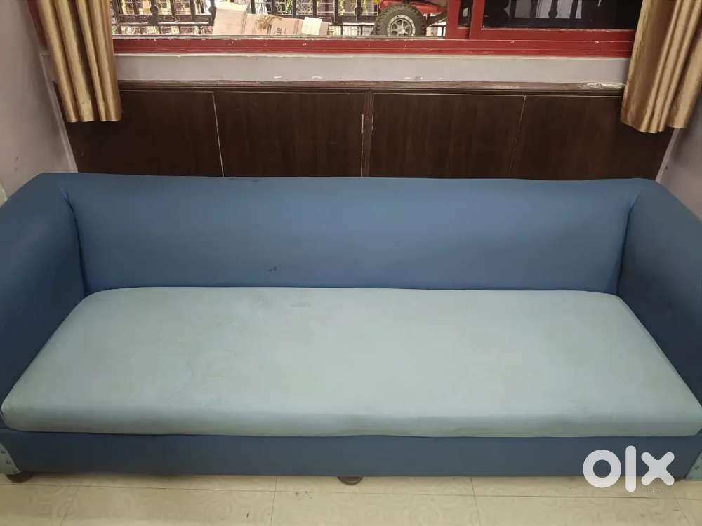 I want to sell my sofa in good condition