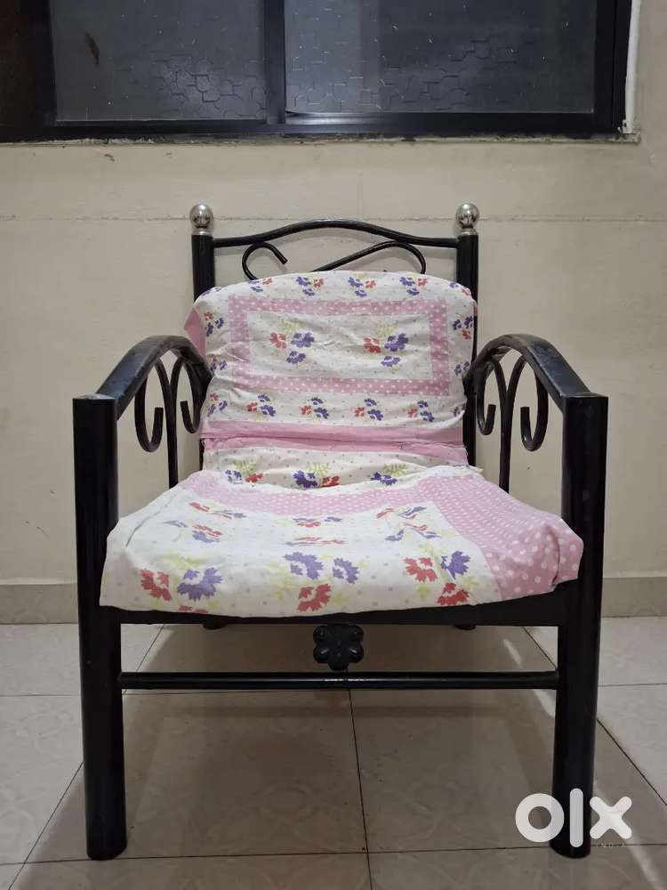 5 seater sofa urgent  selling