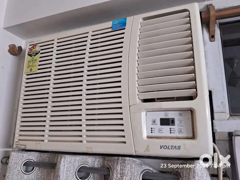 Voltaz 1.5 Tn window AC Perfect condition