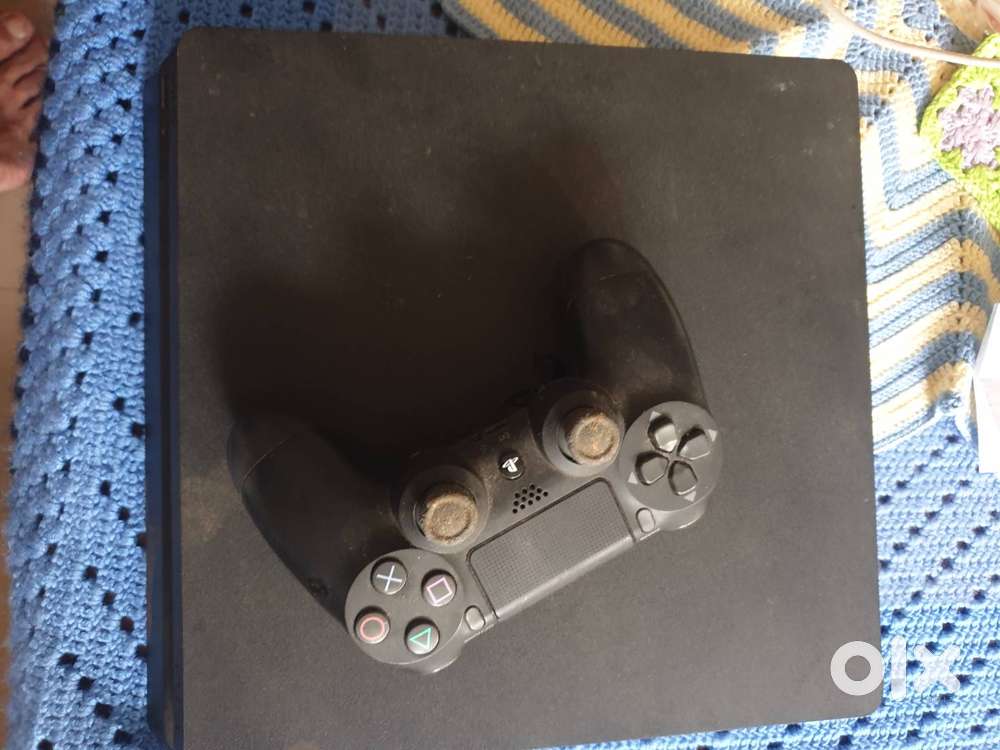 PS 4 for sale