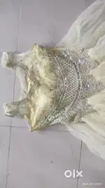 Frok yellow dress