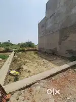 100 gaj plot, In dayalbagh, agra
