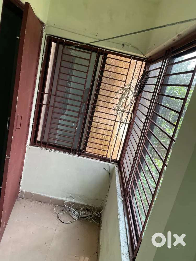 House for rent having 1 bedroom , kitchen, bathroom with balcony