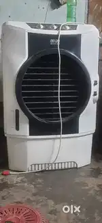 USHA MAXX AIR