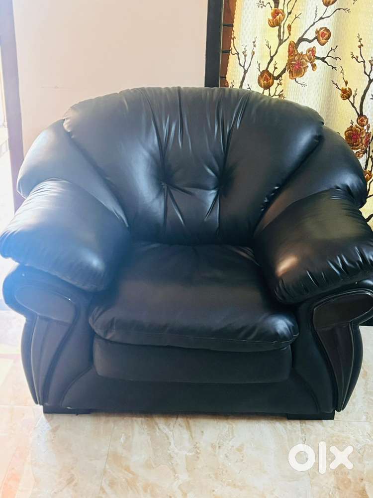 Premium sofa single