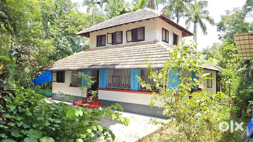 Semi-Furnished house for rent in Vallithode, Kannapuram