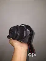 Canon r50 with 18-55 kit lense