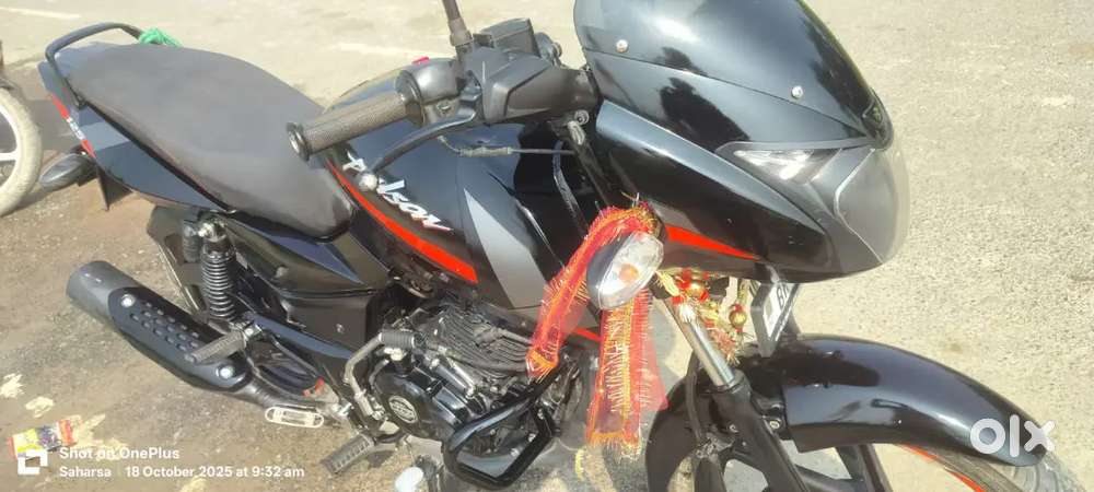 Urgent sell need money only 3000km driven