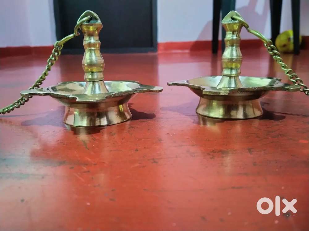 തൂക്കു വിളക്ക് ഉപയോഗിക്കാത്തവ ഓടിൽ നിർമിച്ചത്
