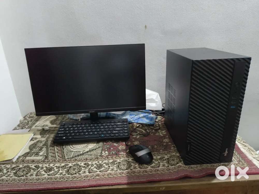 Desktop computer