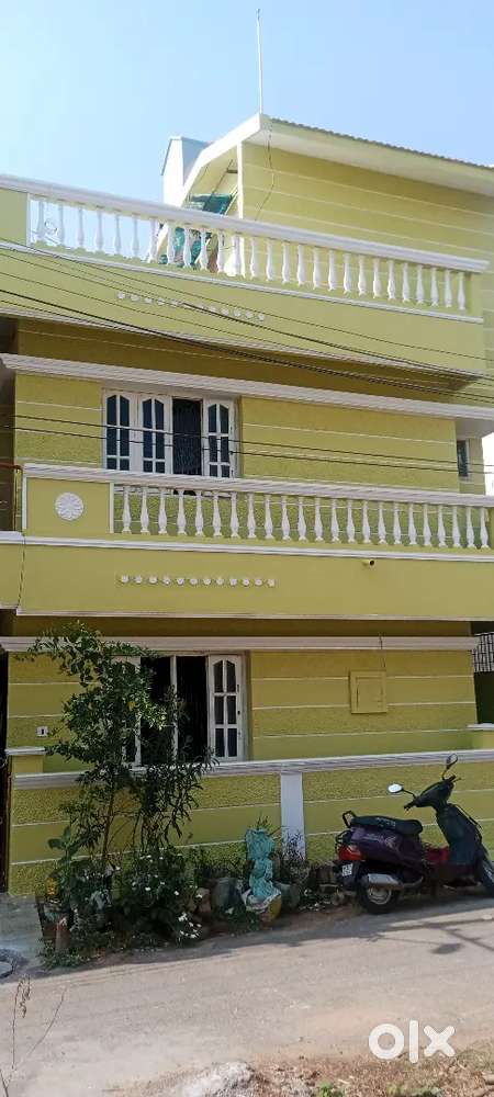 4BHK house for rent
