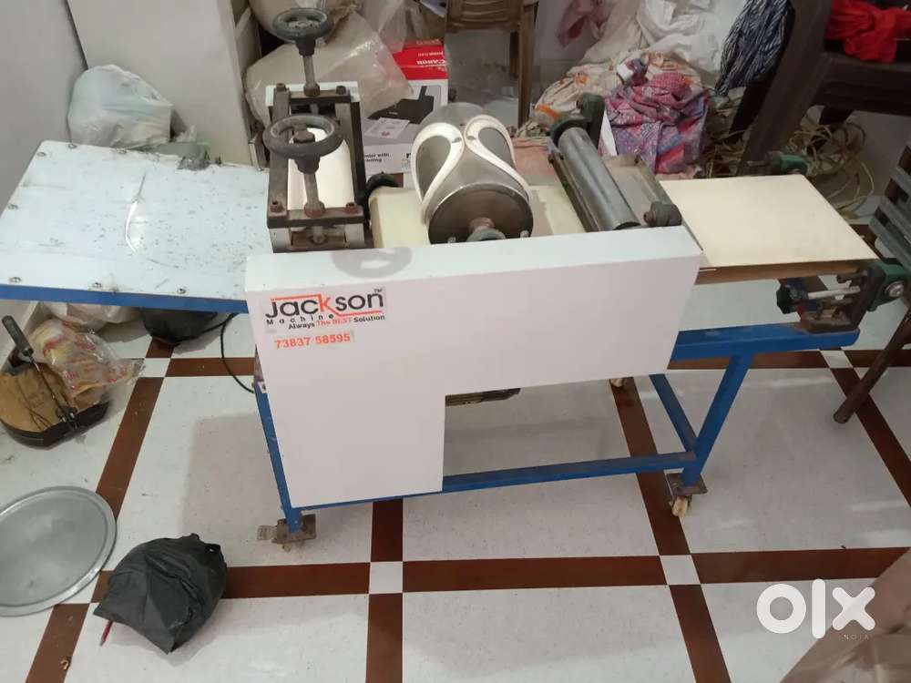 PAPAD/PURI MAKING MACHINE