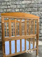Dino baby cradle
