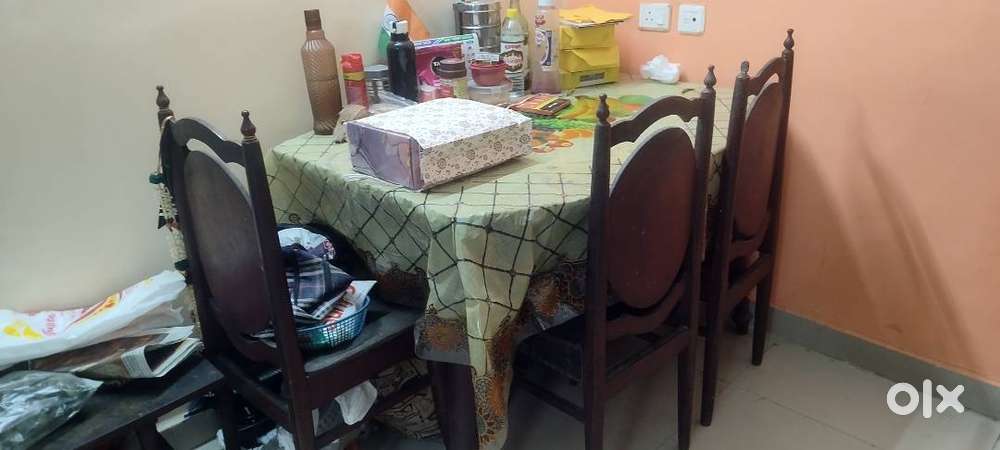 Dinning table