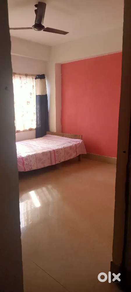 Need a female flatmate