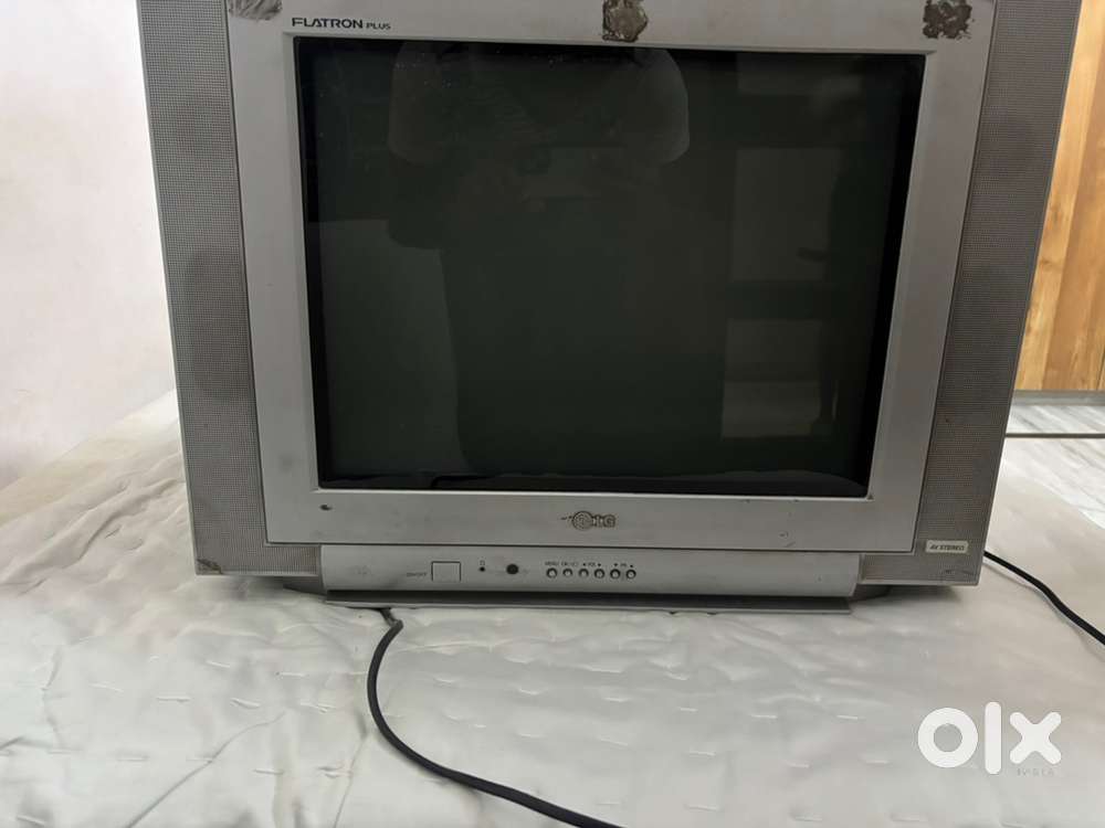 Computer table cum LG TV