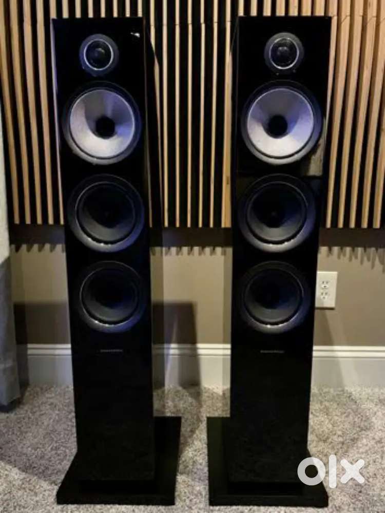 Bowers & Wilkins 704 S2 Floorstanding Speakers