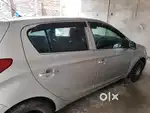 Hyundai i20 2011 Petrol 60000 Km Driven company record doctor ki car h