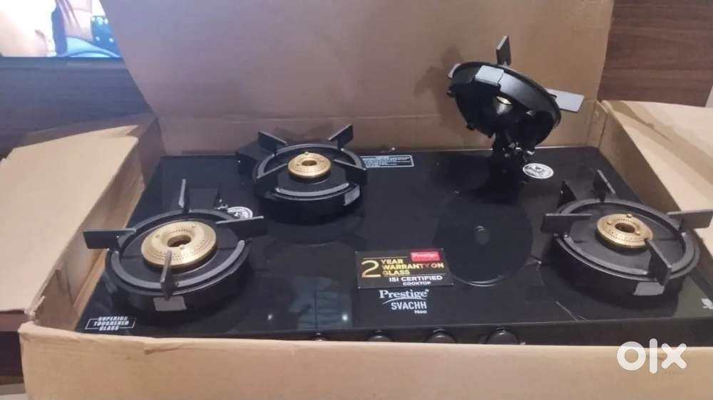 Prestige stove with 4 burnals